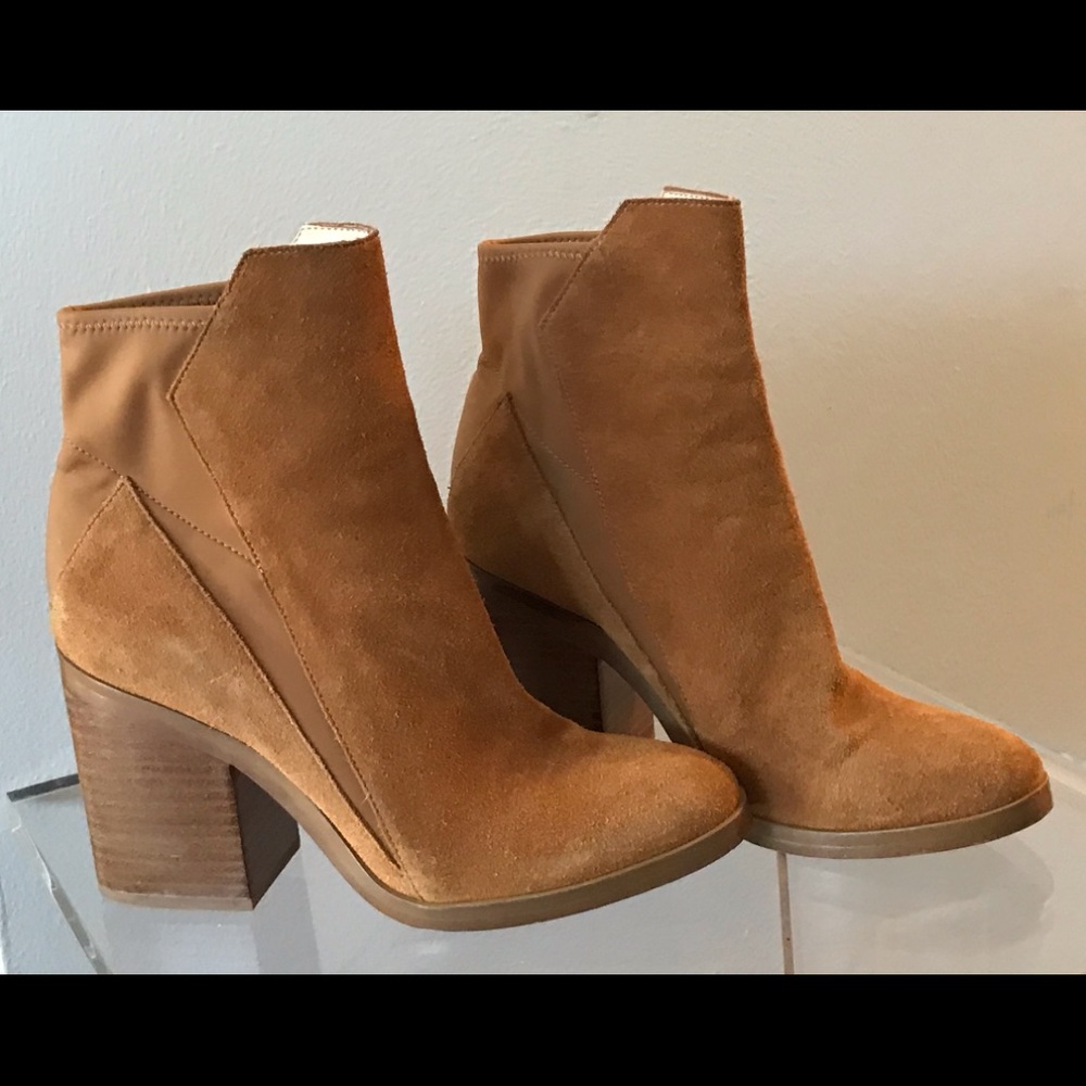 Suede ankle Boots